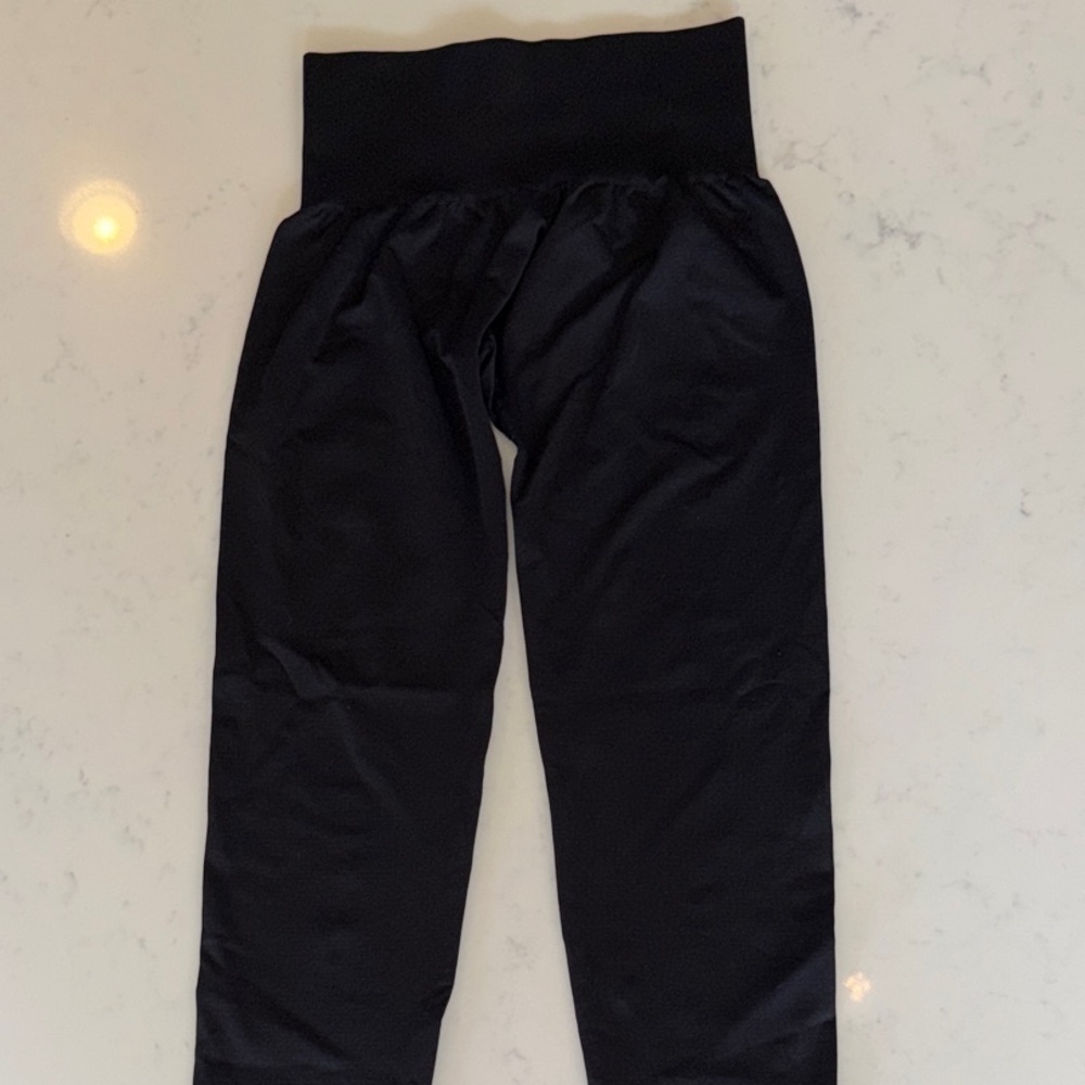 NVGTN Black High-Waist Stretch Leggings for Kids